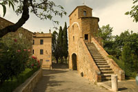 Sobre Siena: el pueblo de San Quirico d'Orcia